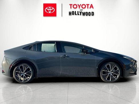 New 2026 Toyota Prius XLE image 3