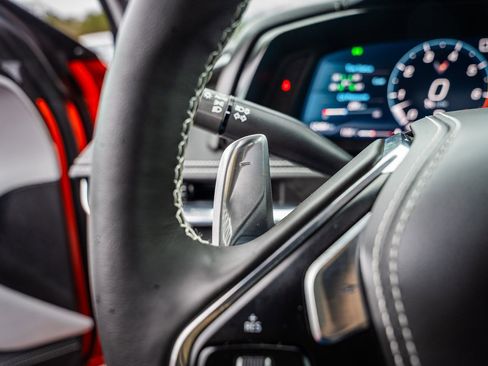 Used 2020 Chevrolet Corvette Stingray Premium Cpe w/ 3LT Preferred Equipment Group image 22