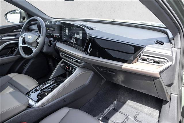 New 2026 Audi Q5 Premium AWD/4WD image 24