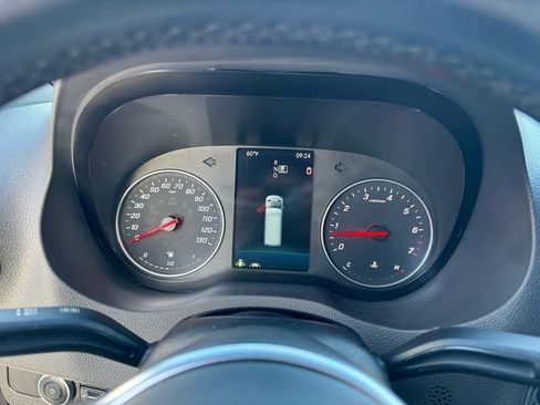 Used 2022 Mercedes-Benz Sprinter 1500 image 23