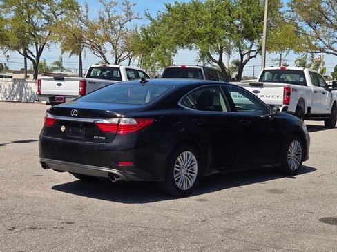 Used 2013 Lexus ES 350 w/ Luxury Pkg image 6