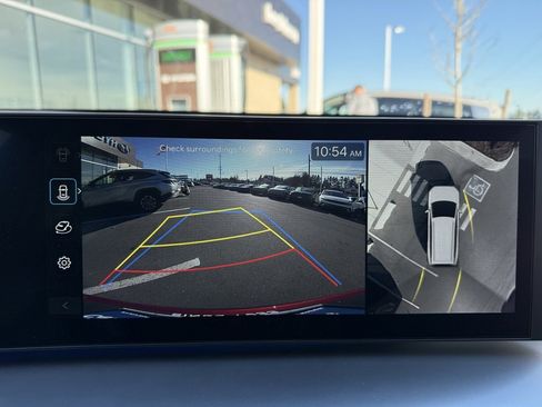 Certified 2026 Hyundai Ioniq 9 Limited w/ Tow & Go Package image 29