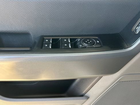 Used 2023 Ford F150 XLT image 11