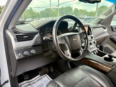 Used 2015 Chevrolet Tahoe LT w/ Luxury Package AWD/4WD image 16