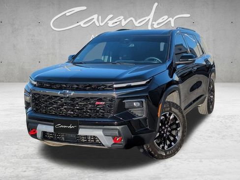 Used 2026 Chevrolet Traverse Z71 image 1