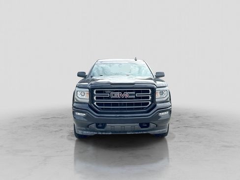Used 2017 GMC Sierra 1500 SLE w/ SLE Value Package AWD/4WD image 12