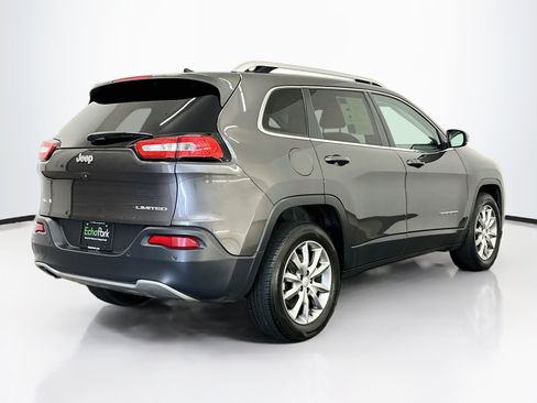 Used 2018 Jeep Cherokee Limited AWD/4WD image 9