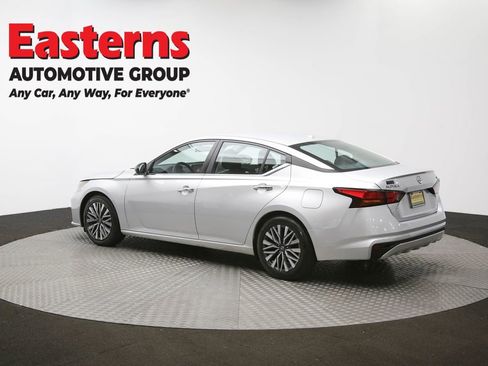 Used 2024 Nissan Altima 2.5 SV image 63