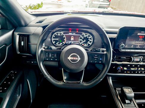 Used 2023 Nissan Pathfinder Rock Creek image 38