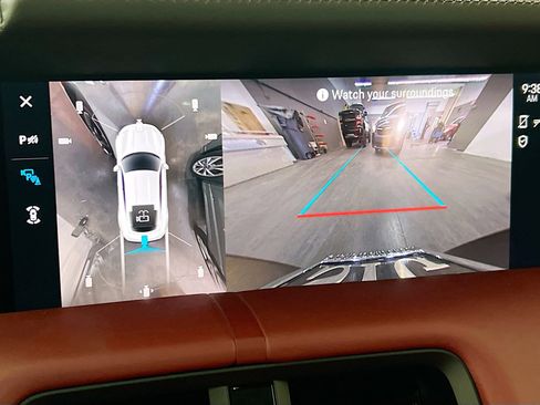 Used 2020 Porsche Taycan Turbo image 10