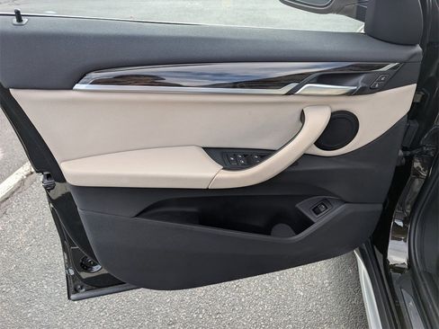 Used 2018 BMW X1 xDrive28i w/ Convenience Package image 13