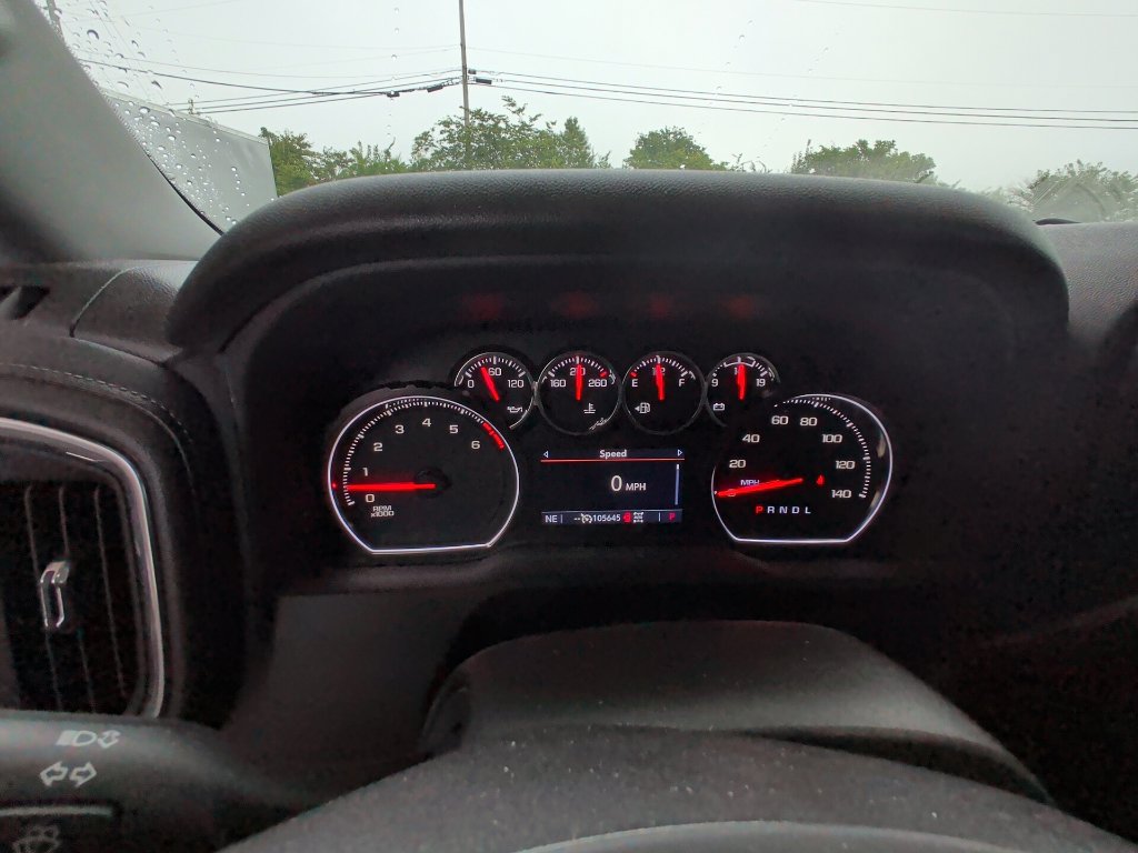 Used 2022 Chevrolet Silverado 1500 RST w/ LPO, Blackout Package AWD/4WD image 6