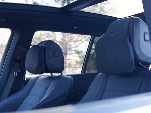 New 2026 Mercedes-Benz GLS 580 GLS 580 image 9