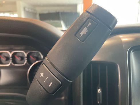 Used 2018 Chevrolet Silverado 1500 LT w/ All Star Edition image 16