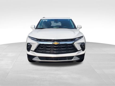 Used 2024 Chevrolet Blazer LT w/ Convenience Package FWD image 8