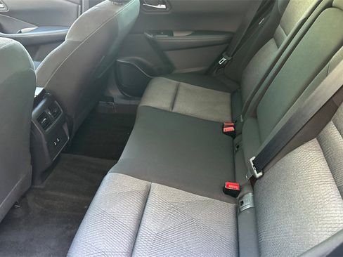 Used 2024 Nissan Rogue SV image 13