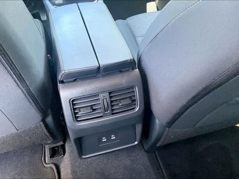 Certified 2026 Nissan Rogue SV FWD image 30