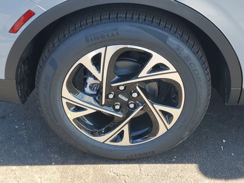 New 2026 Lincoln Nautilus Premier w/ Equipment Group 102A image 5