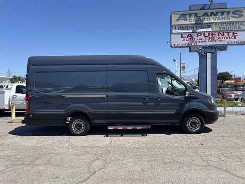 Used 2019 Ford Transit 250 148 High Roof Extended RWD image 2