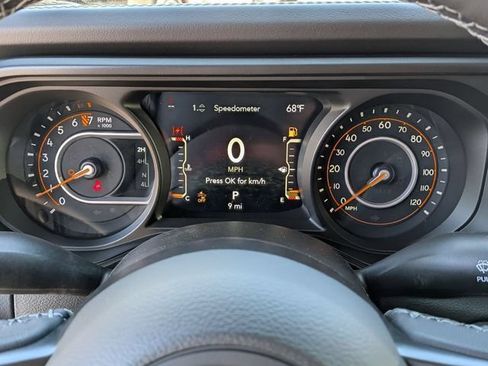 New 2026 Jeep Gladiator Sport AWD/4WD image 19
