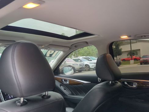 Used 2019 INFINITI Q50 Luxe w/ Essential Package (3.0T Luxe) RWD image 21
