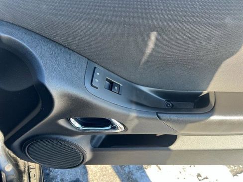 Used 2013 Chevrolet Camaro LT image 10