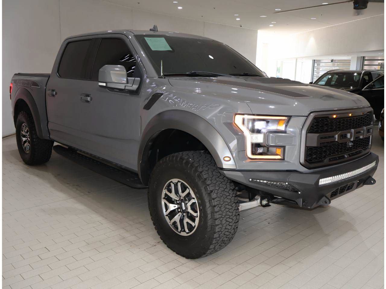 Used 2020 Ford F150 Raptor w/ Equipment Group 802A Luxury AWD/4WD image 9