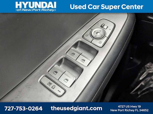 Used 2023 Hyundai Palisade Limited FWD image 38