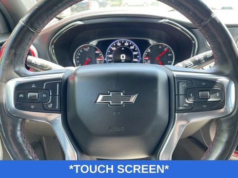 Used 2019 Chevrolet Blazer RS w/ Sun and Wheels Package FWD image 12