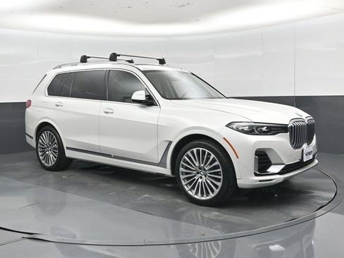 Used 2020 BMW X7 xDrive40i w/ Premium Package AWD/4WD image 1