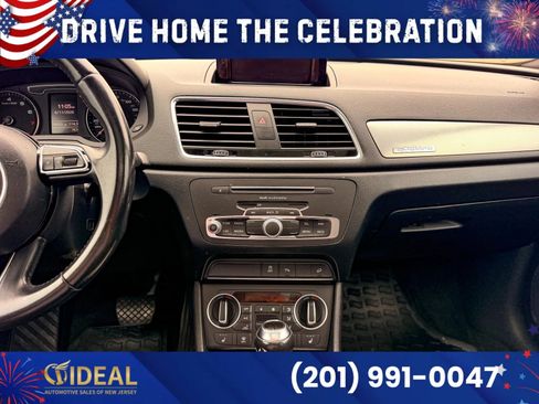 Used 2018 Audi Q3 2.0T Premium w/ Convenience Package AWD/4WD image 28