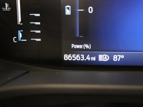 Used 2023 Ford Escape SE FWD image 11