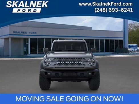 New 2025 Ford Bronco Badlands w/ Sasquatch Package AWD/4WD image 6