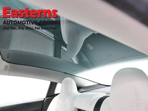 Used 2019 Tesla Model 3 Long Range image 32