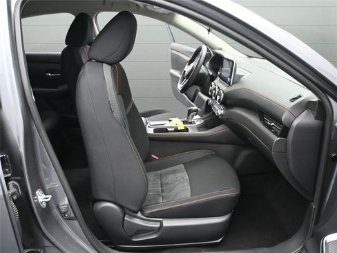 Used 2021 Nissan Sentra SR image 18