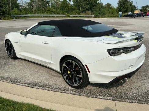 Used 2023 Chevrolet Camaro SS RWD image 4