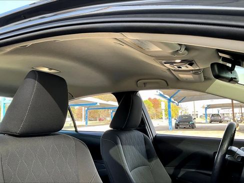 Used 2023 Toyota Corolla LE image 13