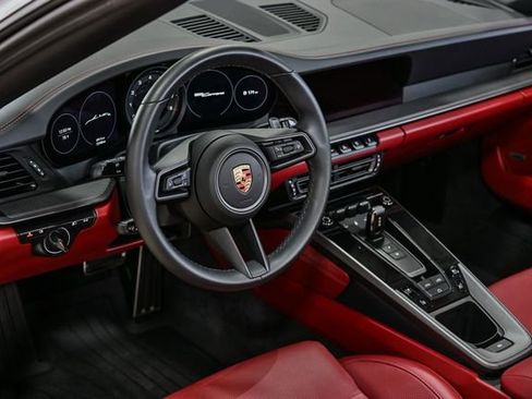 Used 2023 Porsche 911 Carrera image 24
