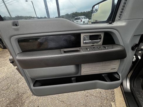Used 2011 Ford F150 Platinum AWD/4WD image 17