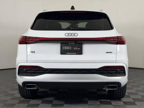 Used 2025 Audi Q5 Premium w/ Convenience Package AWD/4WD image 10