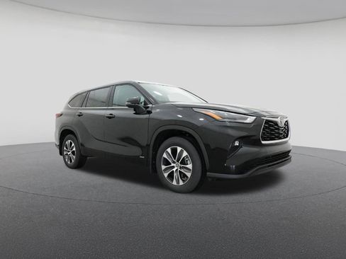 New 2026 Toyota Highlander XLE AWD/4WD image 29
