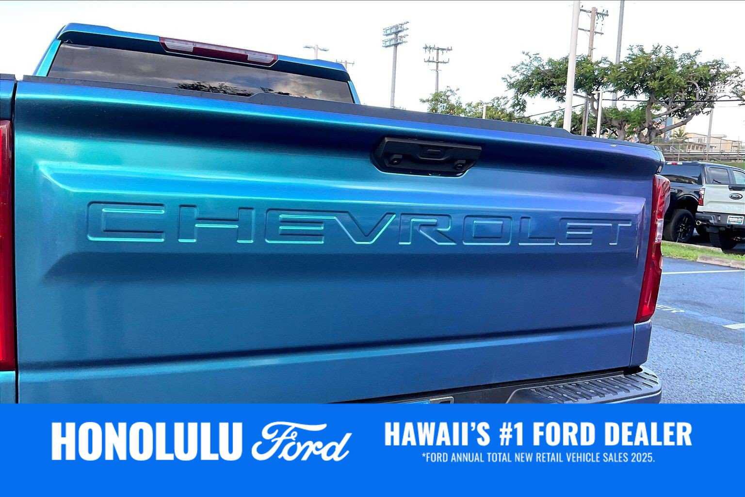 Used 2024 Chevrolet Silverado 1500 RST RWD image 7