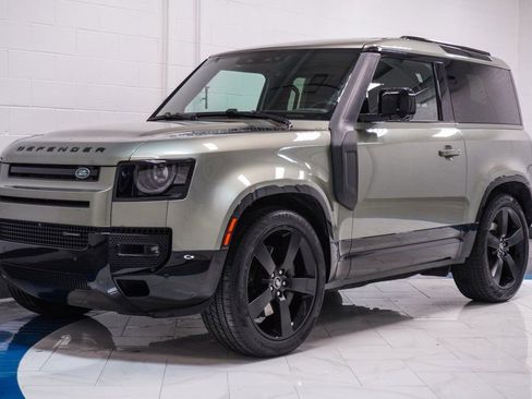 Used 2022 Land Rover Defender 90 X-Dynamic HSE AWD/4WD image 4