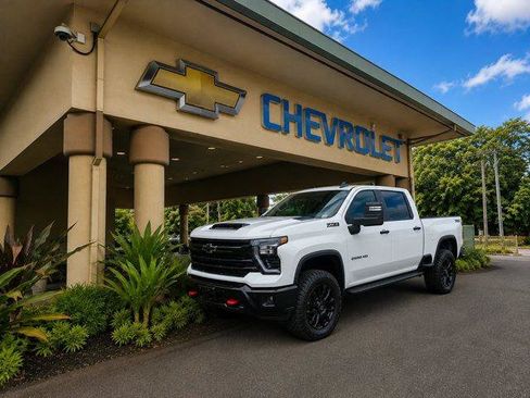 New 2026 Chevrolet Silverado 2500 LT w/ Trail Boss Package AWD/4WD image 1