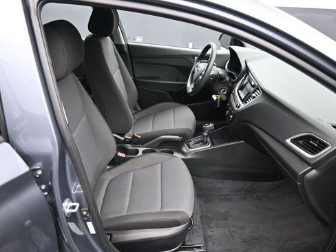Used 2019 Hyundai Accent SE FWD image 24
