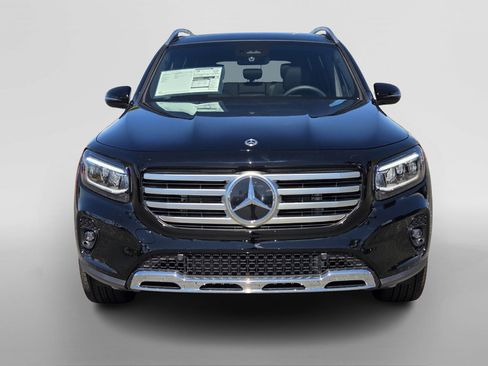 New 2026 Mercedes-Benz GLB 250 image 9