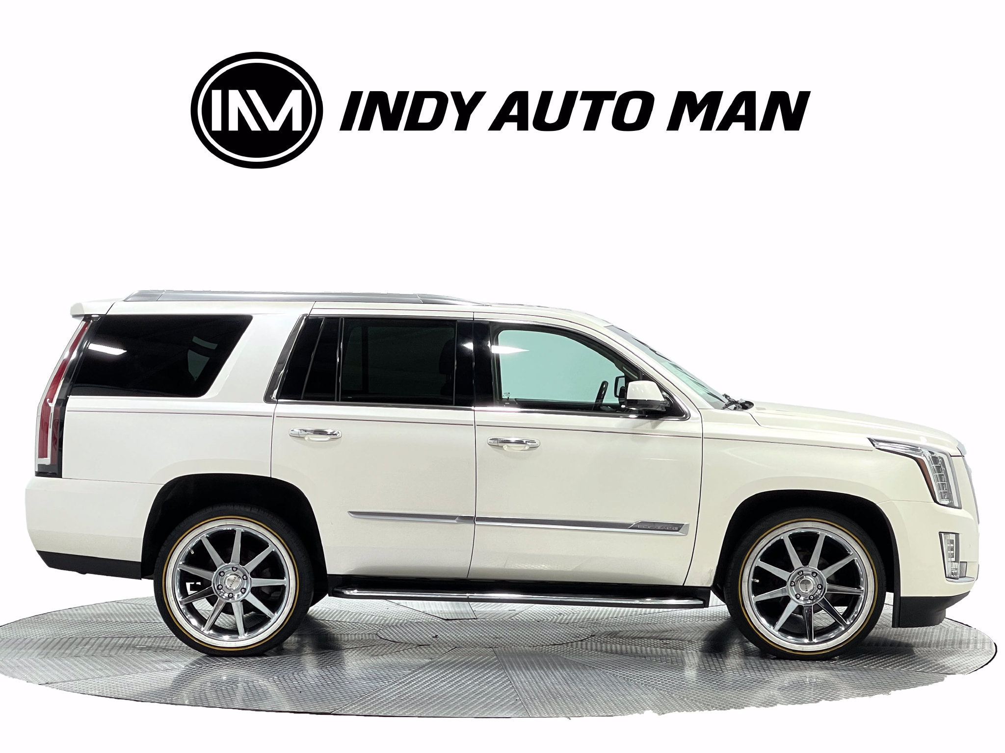 Used 2015 Cadillac Escalade Premium AWD/4WD image 3