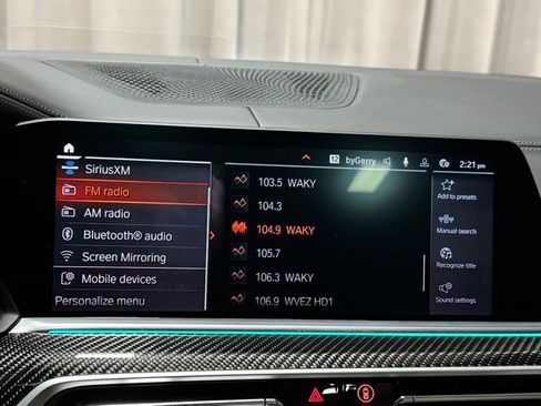 Used 2022 BMW X5 M50i w/ Premium Package image 23