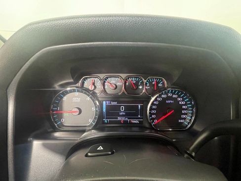 Used 2019 Chevrolet Silverado 1500 LT image 17