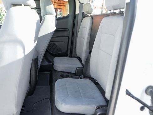 Used 2022 Chevrolet Colorado W/T w/ WT Convenience Package image 17